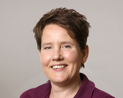 Britta Glöde, Medizinische Fachangestellte